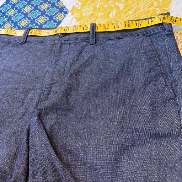 Express Men's Casual Shorts - Picture 2 of 7